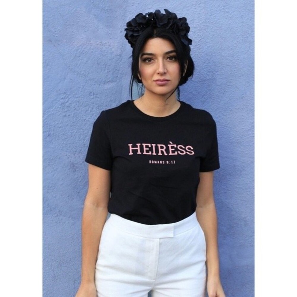 Heiress Romans 8:17 T-shirt Black & Hot Pink XL